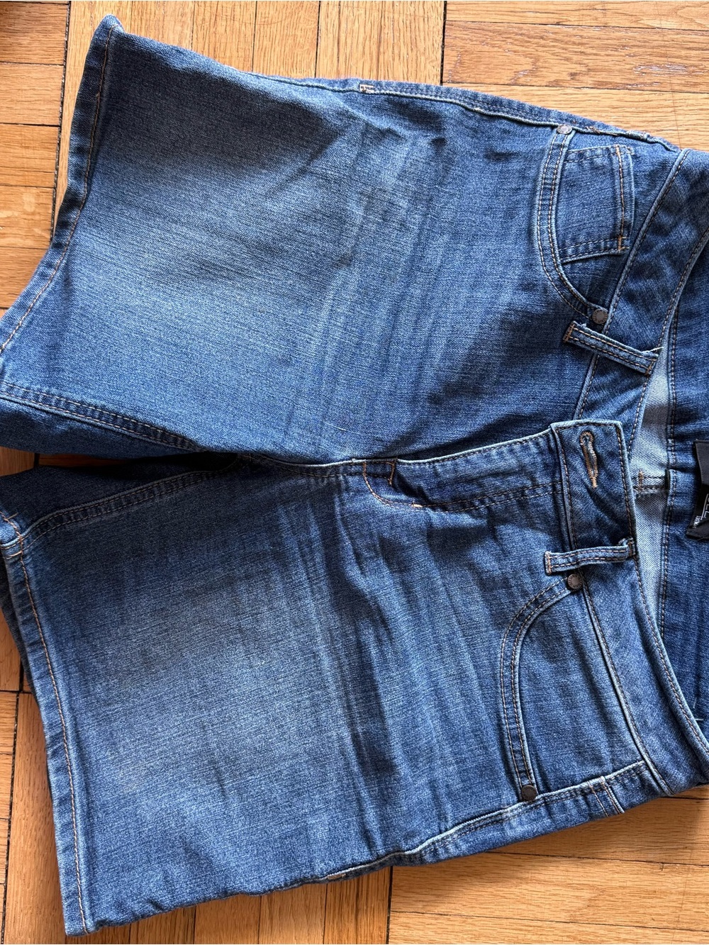 1822 Denim Women's Blue Jean Shorts